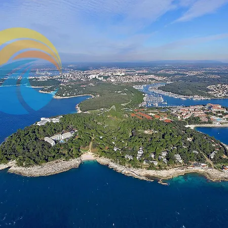 Marina 1567